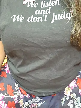 CUTE SOPHIA- online show from 10.11.25