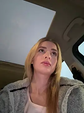 EvieEvans online show from 12.29.24