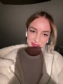 EvieEvans online show from 03.02.25