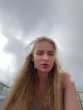 EvieEvans online show from 06.06.26