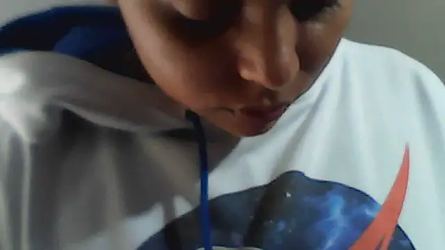 stefanie010 online show from 11.13.25