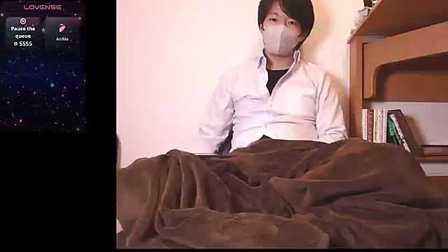 Snapshot of Kaidengi chatting on 02.10.26 Kaidengi online show from 02.10.26