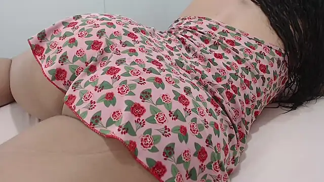 Snapshot of TODALINDA chatting on 02.01.26 TODALINDA online show from 02.01.26