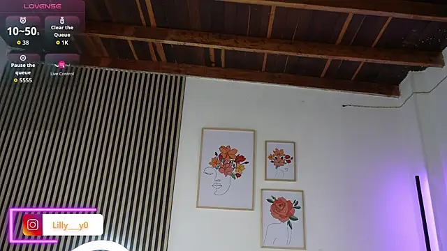 LillyDolls23 online show from 12.18.25