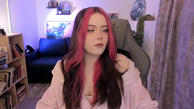 CoralineKeyns online show from 04.27.26