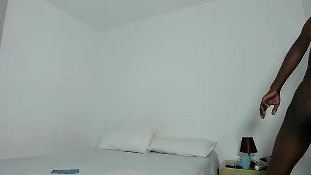 Snapshot of deyianxx chatting on 10.25.25 deyianxx online show from 10.25.25