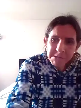 Cameron puppy online show from 10.14.25