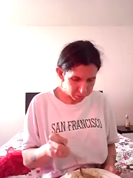 Cameron puppy online show from 10.20.25