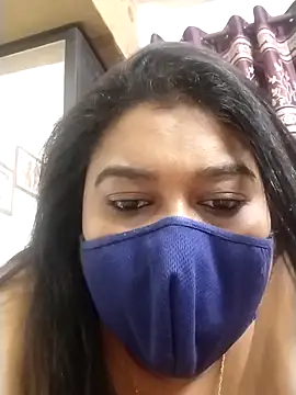 indianlisa5 online show from 10.19.25