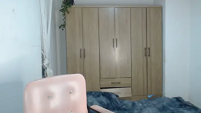 fairylatin222 online show from 02.14.25