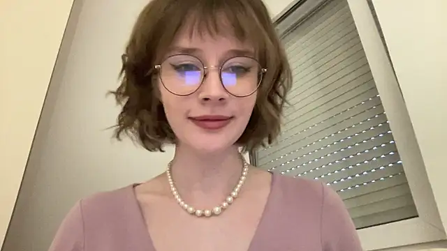 Snapshot of ms_christiana chatting on 04.30.26 ms christiana online show from 04.30.26