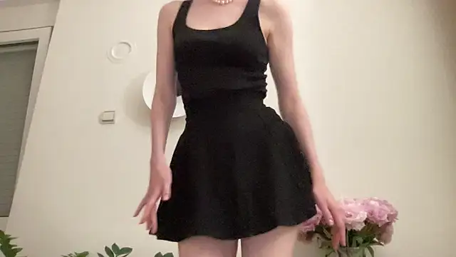 Snapshot of ms_christiana chatting on 05.31.26 ms christiana online show from 05.31.26