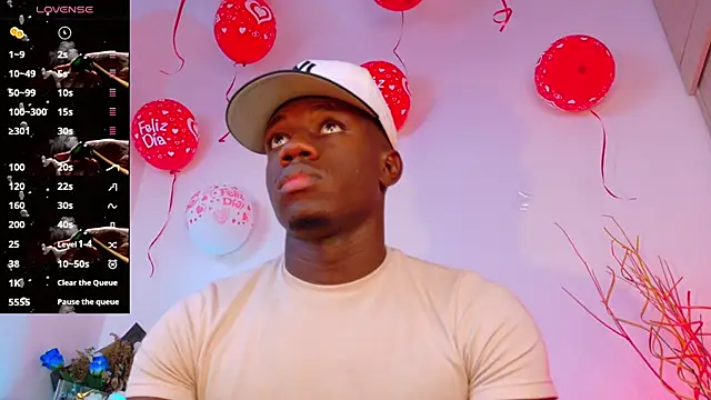 Snapshot of mike_wallace chatting on 03.08.25 mike wallace online show from 03.08.25