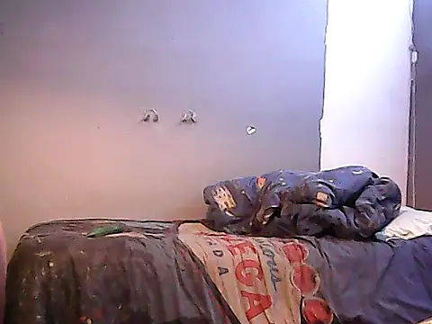 Snapshot of twinkerbell344 chatting on 10.07.25 twinkerbell344 online show from 10.07.25