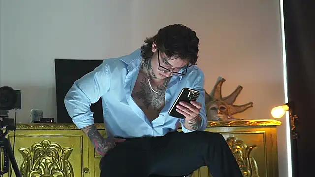 dantecoppolaa  online show from 09.27.25