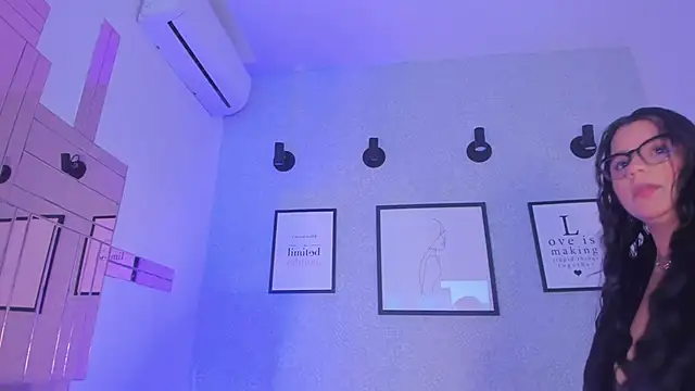 Natasha harper online show from 04.01.26