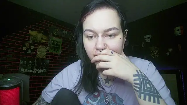 Snapshot of MoorderxDoll chatting on 03.08.26 MoorderxDoll online show from 03.08.26