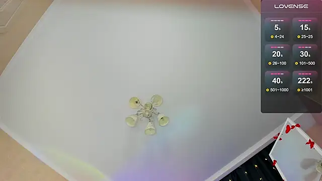 LeylaNoiry online show from 02.12.25