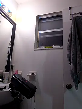 John19893 online show from 02.06.26