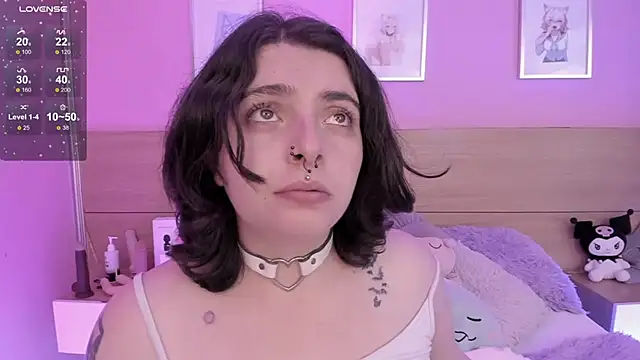 Sachi Meow online show from 02.14.25