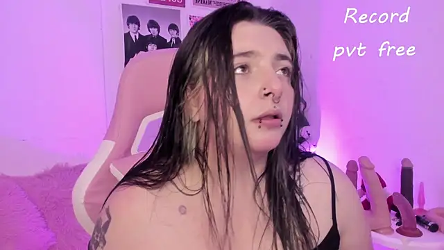 Sachi Meow online show from 01.17.26