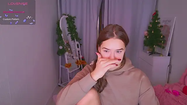 LovelyJessie online show from 12.18.25