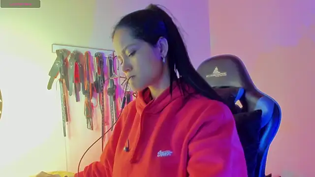 scarlet-kennedy98 online show from 03.18.26