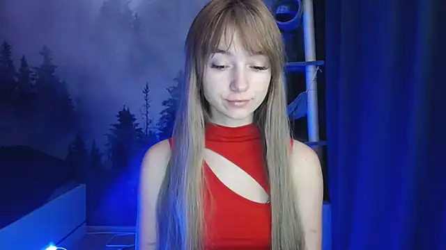 LuciaYoung online show from 12.13.24