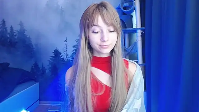 LuciaYoung online show from 12.13.24