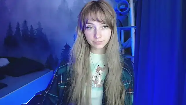 LuciaYoung online show from 12.16.24