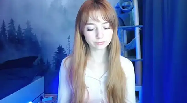 LuciaYoung online show from 01.02.25