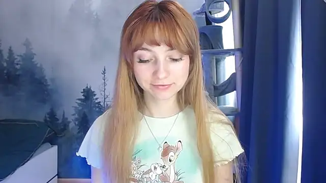 LuciaYoung online show from 01.05.25