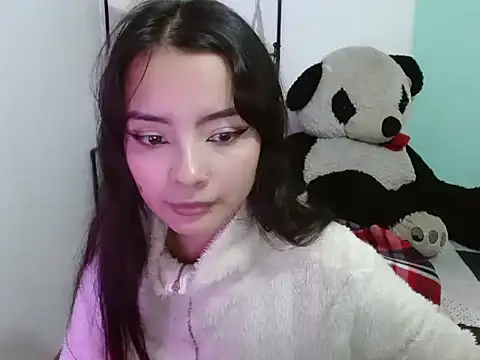 Snapshot of _annie_rosse chatting on 10.06.25 annie rosse online show from 10.06.25