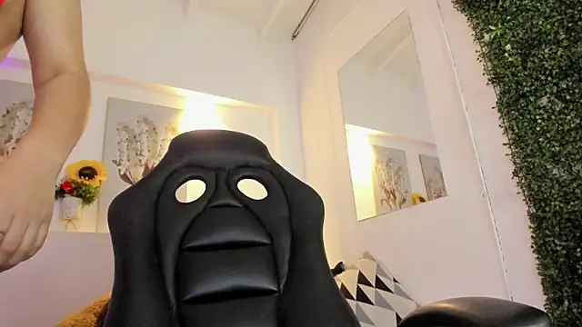 Abby Mae  online show from 11.30.25