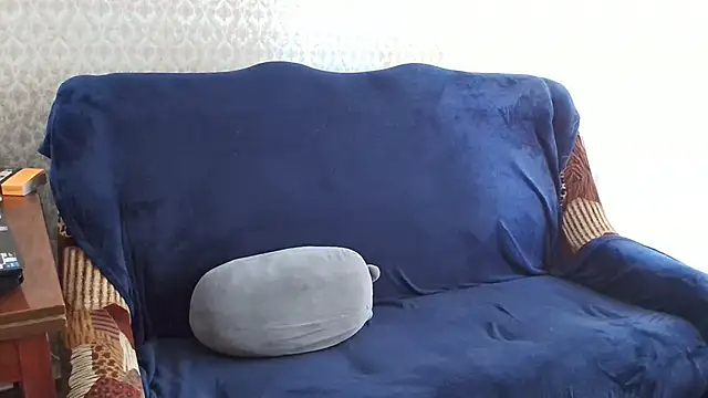 Snapshot of franceska_blue chatting on 10.24.25 franceska blue online show from 10.24.25