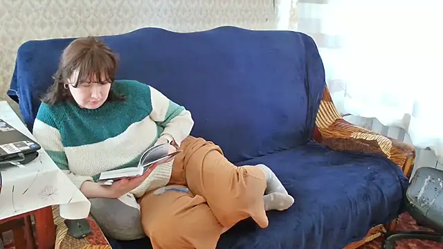 franceska blue online show from 03.04.26