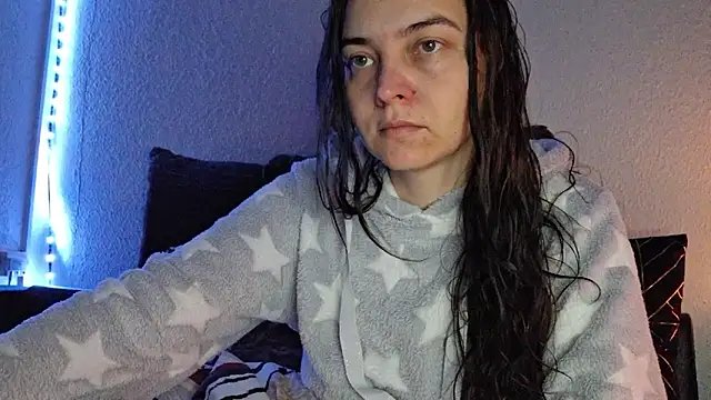 Cyndee Winter online show from 12.08.24