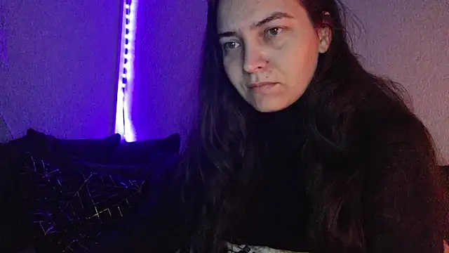 Cyndee Winter online show from 12.18.24