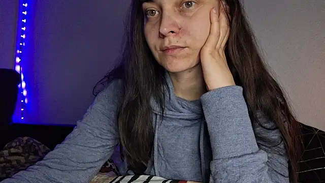 Cyndee Winter online show from 12.20.24