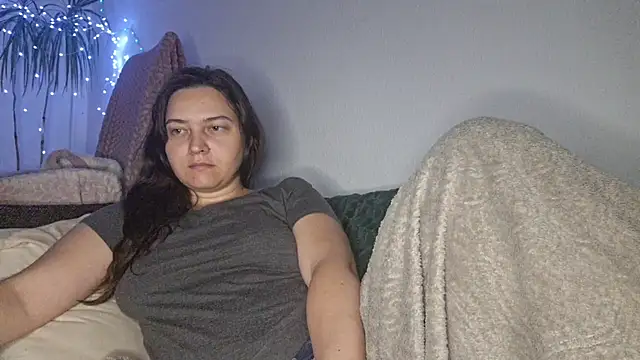 Cyndee Winter online show from 10.14.25