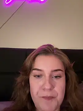 MaribelRiver online show from 12.18.24