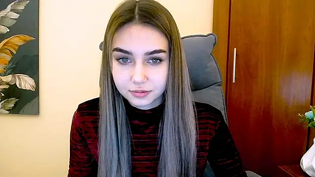 Snapshot of Lili_magic chatting on 02.01.25 Lili magic online show from 02.01.25