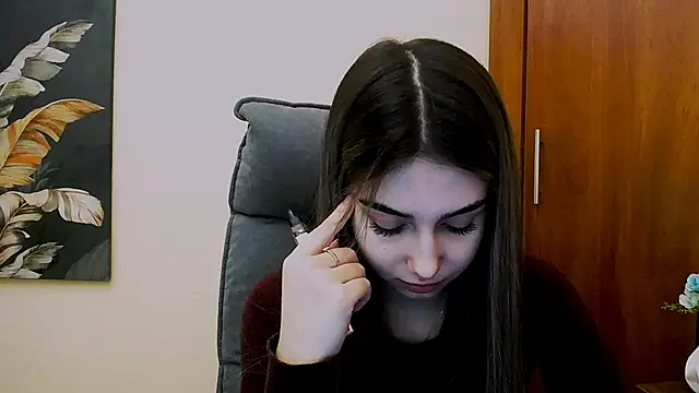 Snapshot of Lili_magic chatting on 02.11.25 Lili magic online show from 02.11.25