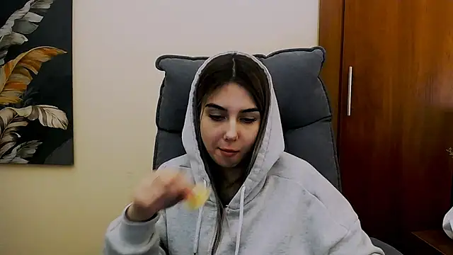 Snapshot of Lili_magic chatting on 02.11.25 Lili magic online show from 02.11.25