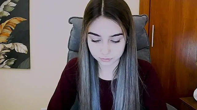 Snapshot of Lili_magic chatting on 02.18.25 Lili magic online show from 02.18.25