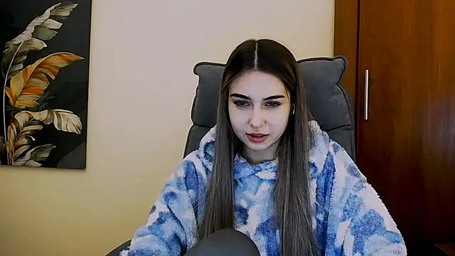 Snapshot of Lili_magic chatting on 02.22.25 Lili magic online show from 02.22.25