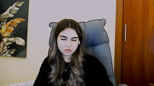 Snapshot of Lili_magic chatting on 03.04.25 Lili magic online show from 03.04.25