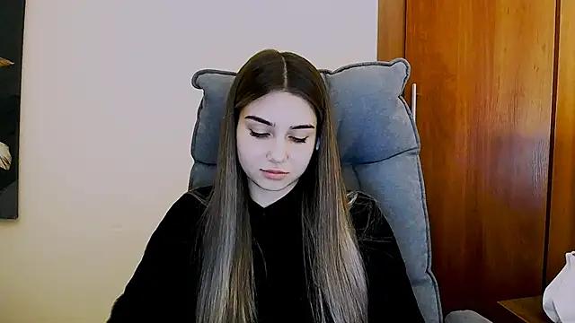 Snapshot of Lili_magic chatting on 03.20.25 Lili magic online show from 03.20.25