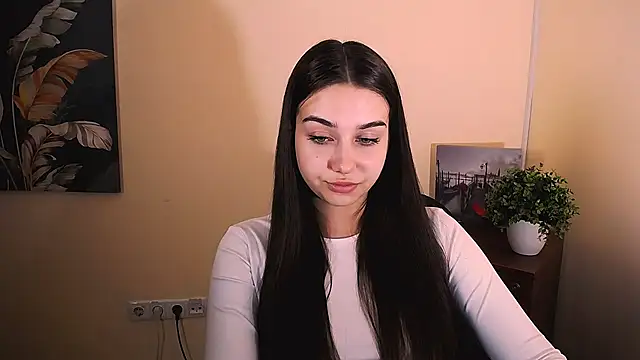 Snapshot of Lili_magic chatting on 09.14.25 Lili magic online show from 09.14.25