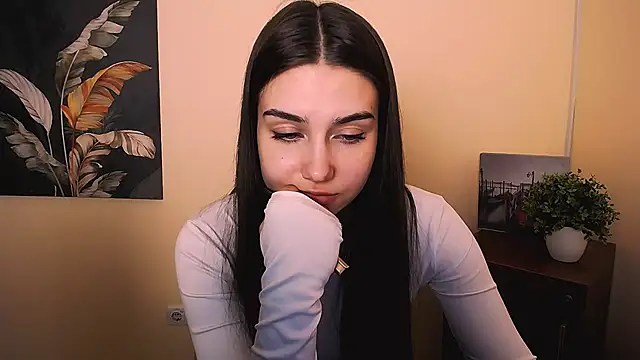 Snapshot of Lili_magic chatting on 09.17.25 Lili magic online show from 09.17.25